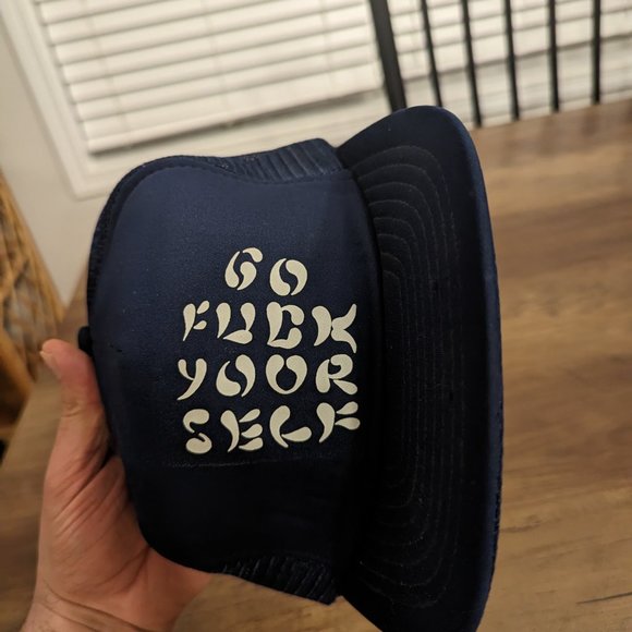 VINTAGE HAT - Picture 2 of 3